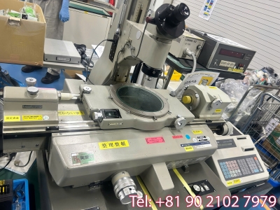 MEASURING MICROSCOPE TOPCON TUM-220EH